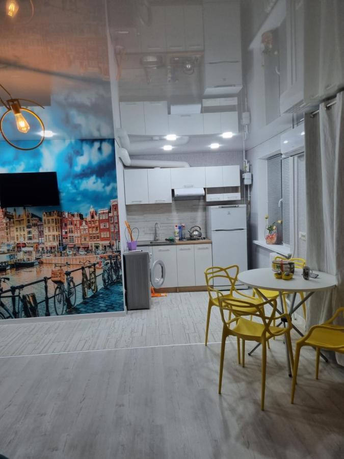 Амстердам Apartment เครเมนชุก ภายนอก รูปภาพ