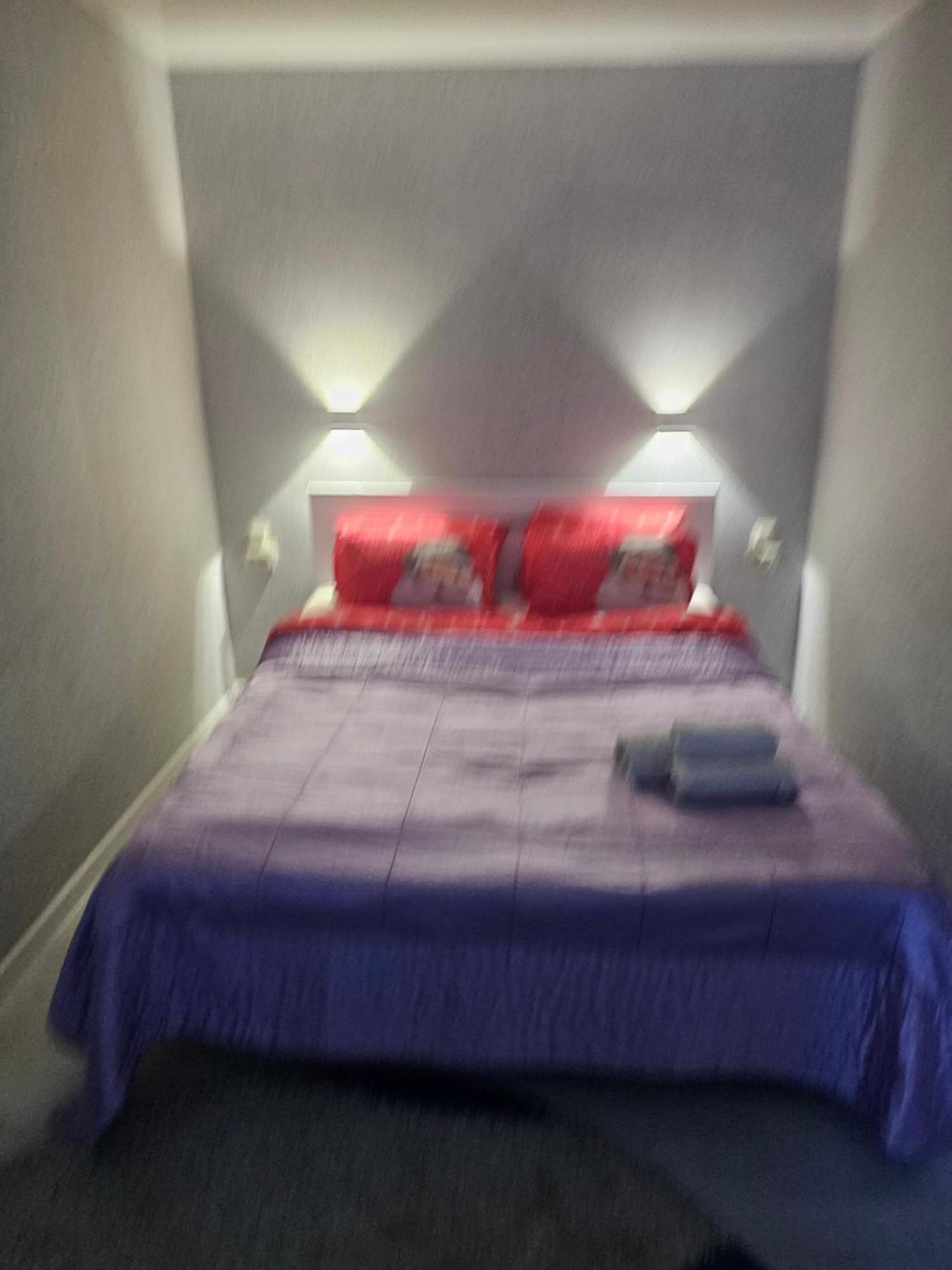 Амстердам Apartment เครเมนชุก ภายนอก รูปภาพ